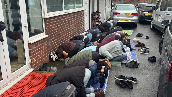 Rebuilding Faith: Barnsley Muslim Community Wudu area & Roof